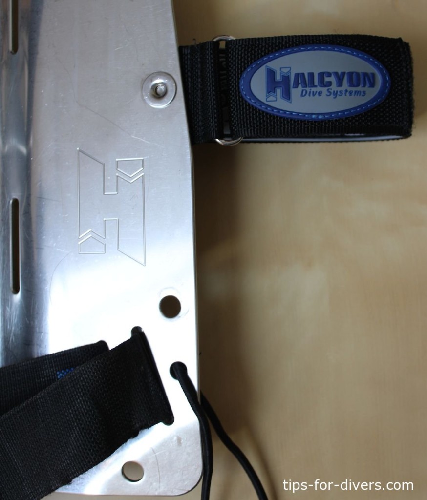 Step 2: Attach the straps to the backplate